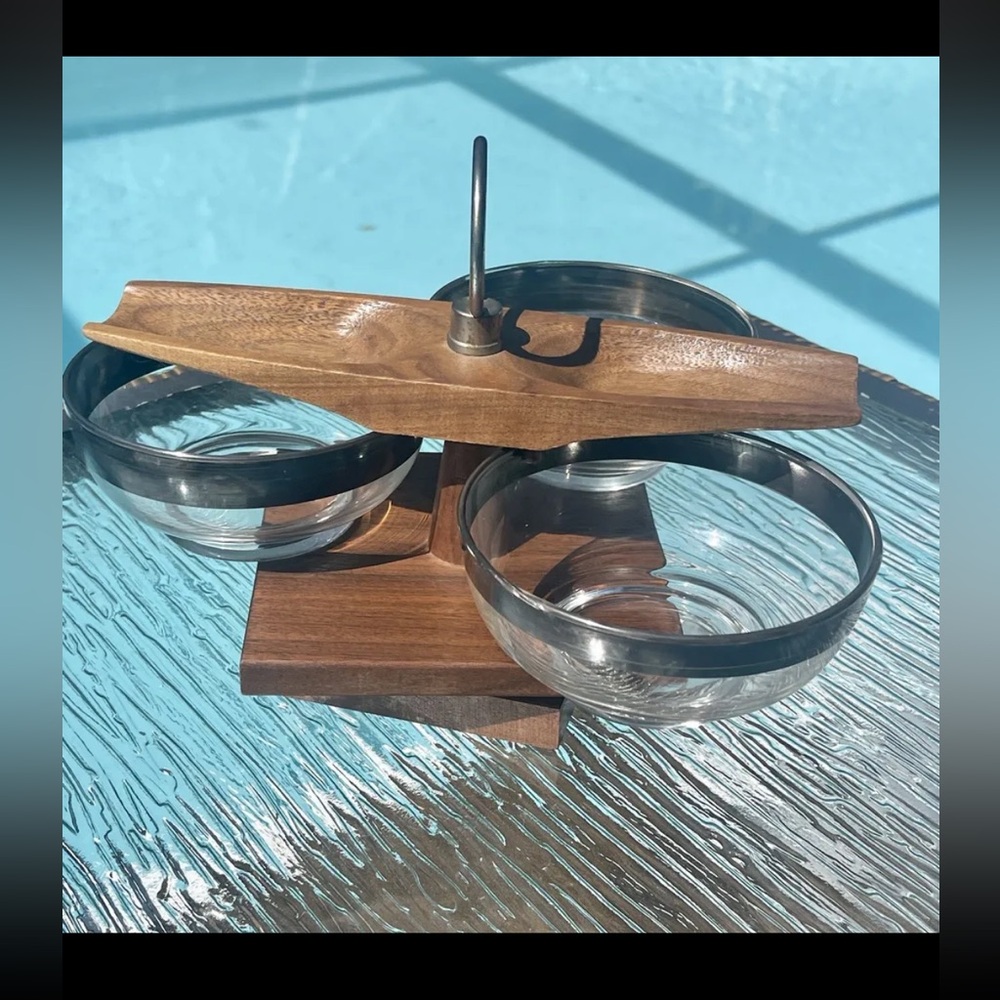Vernco Gunstock Vintage 70's Walnut Wood Glass Serving Condiment‎ Lazy Susan